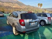 Usata Chevrolet Captiva 150 CV (110 kW) 2007 Grigio SUV