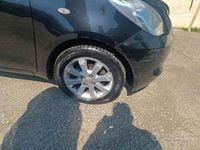 Usata Toyota Yaris Sol 90 CV (66 kW) 2007 Nero Utilitaria