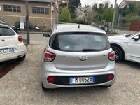 Brugt Hyundai i10 Comfort 69 HK (50 kW) 2018 Sølv Hatchback