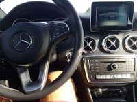 Usata Mercedes A180 109 CV (80 kW) 2016 Bianco Berlina