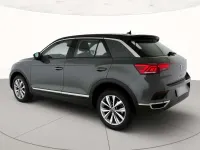 Usata VW T-Roc Style 110 CV (80 kW) 2021 Indium grey metallizzato nero SUV