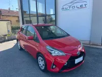 Usata Toyota Yaris Hybrid Active 73 CV (53 kW) 2018 Rosso Berlina