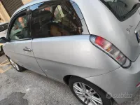 Usata Lancia Ypsilon 90 CV (66 kW) 2008 Grigio Utilitaria