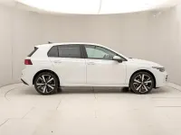 Usata VW Golf VIII Life 116 CV (85 kW) 2026 Bianco