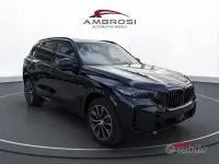 Nuova BMW X5 M Sport 298 CV (219 kW) 2026 Nero SUV