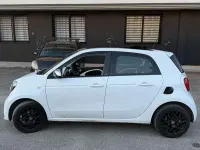 Usata Smart ForFour Passion 71 CV (52 kW) 2016 Bianco Utilitaria