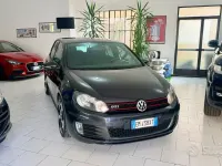 Używany VW Golf VII GTI 210 KM (154 kW) 2012 Szary Sedan/Limuzyna