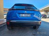 Usata Peugeot 2008 Allure 101 CV (74 kW) 2021 Blu SUV