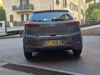 Usata Hyundai i20 Classic 84 CV (61 kW) 2015 Blu/azzurro Utilitaria