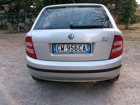 Usata Skoda Fabia 64 CV (47 kW) 2005 Argento Berlina