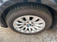 Usata BMW 318 143 CV (105 kW) 2009 Nero Station wagon