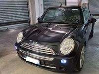 Usata Mini Cooper Cabriolet Chili 116 CV (85 kW) 2007 Nero Cabrio