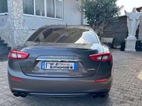 Usata Maserati Ghibli 272 CV (200 kW) 2015 Grigio Berlina