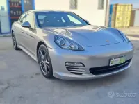 Usata Porsche Panamera 299 CV (219 kW) 2011 Grigio Utilitaria