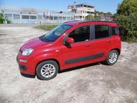 Usata Fiat Panda Lounge 69 CV (50 kW) 2016 Rosso Utilitaria