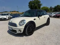 Usata Mini Cooper D Chili 109 CV (80 kW) 2008 Bianco Utilitaria