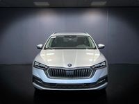 Usata Skoda Octavia Executive 116 CV (85 kW) 2023 Argento Station wagon