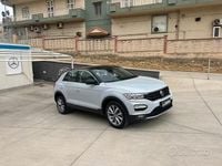 Usata VW T-Roc Style 110 CV (80 kW) 2021 Blu SUV