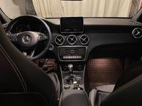 Usata Mercedes A180 Executive 122 CV (89 kW) 2017 Grigio Utilitaria