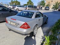 Usata Mercedes SLK200 135 CV (99 kW) 1997 Grigio Cabrio