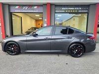 Usata Alfa Romeo Giulia 150 CV (110 kW) 2017 Grigio Berlina