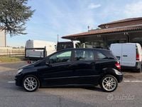 Usata Mercedes B220 109 CV (80 kW) 2010 Nero Monovolume
