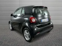 Usata Smart ForTwo Electric Drive Pure 60 kW (82 CV) 2022 Bodypanels in black Berlina