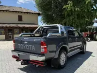 Usata Toyota HiLux 144 CV (105 kW) 2014 Grigio Pick-up