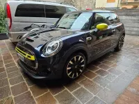 Usata Mini Cooper SE 75 kW (102 CV) 2020 Nero Utilitaria