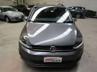 Usata VW Touran Trendline 116 CV (85 kW) 2016 Grigio medio metallizzato Monovolume