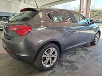 Usata Alfa Romeo Giulietta 105 CV (77 kW) 2013 Grigio Utilitaria