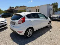 Usata Ford Fiesta Titanium 95 CV (69 kW) 2016 Bianco Utilitaria