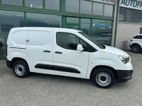 Usata Opel Combo Edition 102 CV (75 kW) 2021 Bianco Monovolume