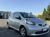 Usata Toyota Aygo 68 CV (50 kW) 2006 Grigio Utilitaria