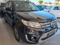 Usata Suzuki Vitara 120 CV (88 kW) 2018 Nero SUV