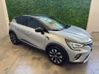 Usata Renault Captur Techno 101 CV (74 kW) 2024 Argento metallizzato SUV