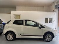 Usata Fiat Grande Punto 69 CV (50 kW) 2010 Bianco Utilitaria