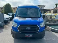 Usata Ford Transit 131 CV (96 kW) 2022 Blu Berlina
