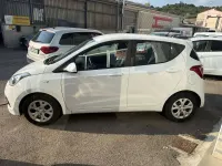 Usata Hyundai i10 Edition 67 CV (49 kW) 2016 Bianco Utilitaria