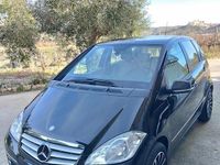 Usata Mercedes A200 140 CV (102 kW) 2010 Nero Berlina