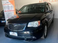 Usata Lancia Voyager Platinum 178 CV (130 kW) 2014 Nero Monovolume