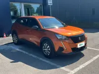 Usata Peugeot 2008 Active 101 CV (74 kW) 2023 Arancione SUV