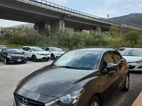 Usata Mazda 2 Evolve 105 CV (77 kW) 2016 Marrone Berlina