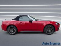 Usata Fiat 124 Spider Lusso 140 CV (102 kW) 2016 Rosso metallizzato Cabrio