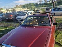 Usata Mercedes E230 136 CV (100 kW) 1991 Rosso Coupé