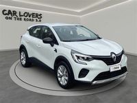 Begagnad Renault Captur Equilibre 101 HK (74 kW) 2023 Vit SUV
