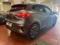 Usata Renault Clio V Techno 91 CV (66 kW) 2025 Gris schiste Berlina
