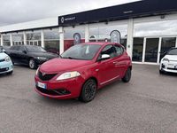 Usata Lancia Ypsilon Gold 69 CV (50 kW) 2020 Rosso Utilitaria