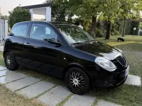 Usata Lancia Ypsilon 75 CV (55 kW) 2008 Nero Utilitaria