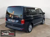 Usata VW Multivan 204 CV (150 kW) 2017 Blu Monovolume